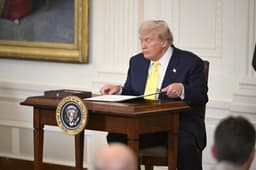 USA sanktsioonide kehtestamine Venemaale on jäänud Trumpi ja Putini võimaliku kohtumise varju