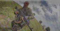 VIDEOD | Vene armee „inimeeslid“ tassivad lahinguväljale miine ja lendavad koos nendega ka õhku